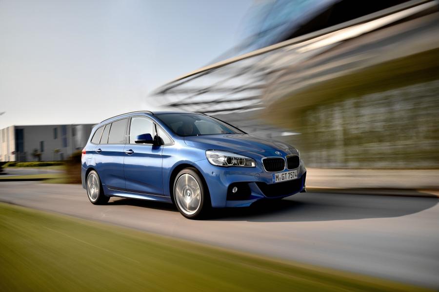  BMW 220i Gran Tourer M Sport Package 2015 года  (фото 3 из 32)